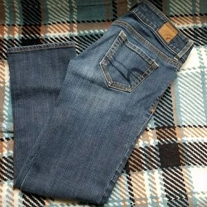 American Eagle Jean Capris